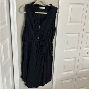 Black Sleeveless Dress